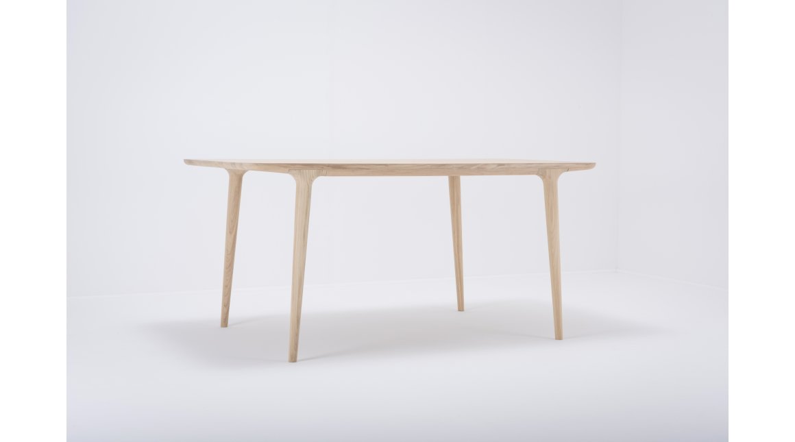 Fawn table