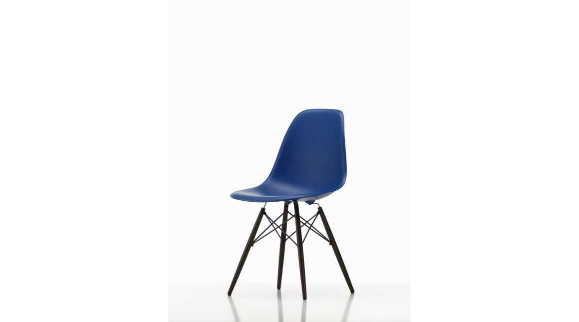 DSW - Eames Plastic Side Chair